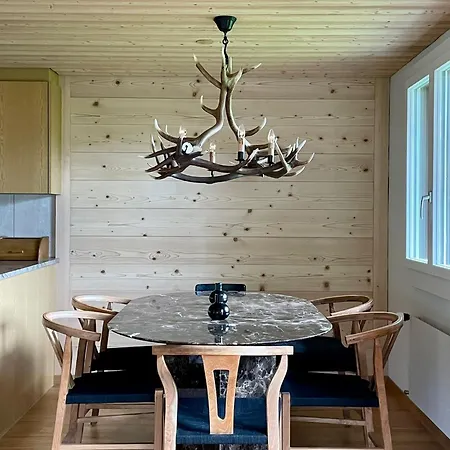 Alpine Haven 3-bedroom Chalet In Apartman
